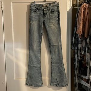 BKE Stella 26xl flare